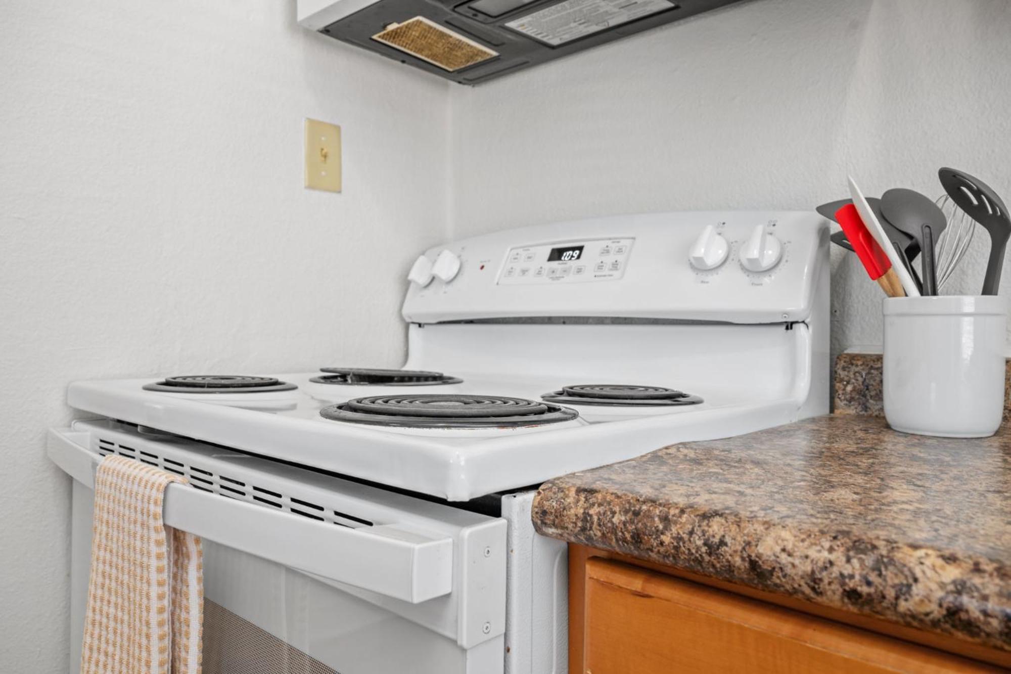 The Flats On Florida St - Super Comfy 2-Bedroom Apartments Mobile Buitenkant foto