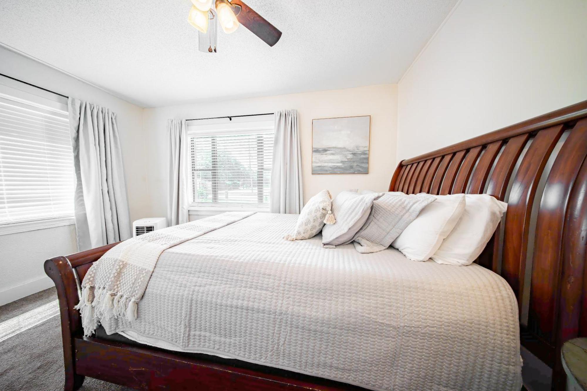 The Flats On Florida St - Super Comfy 2-Bedroom Apartments Mobile Buitenkant foto